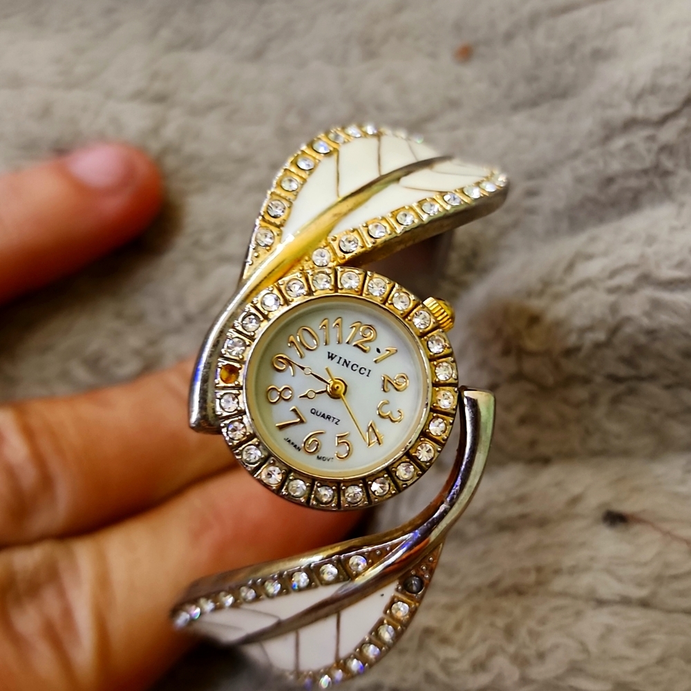 Wincci women's watch